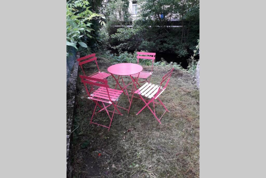 Loft Luxe Montargis: Haven With Bikes & River Views * Montargis